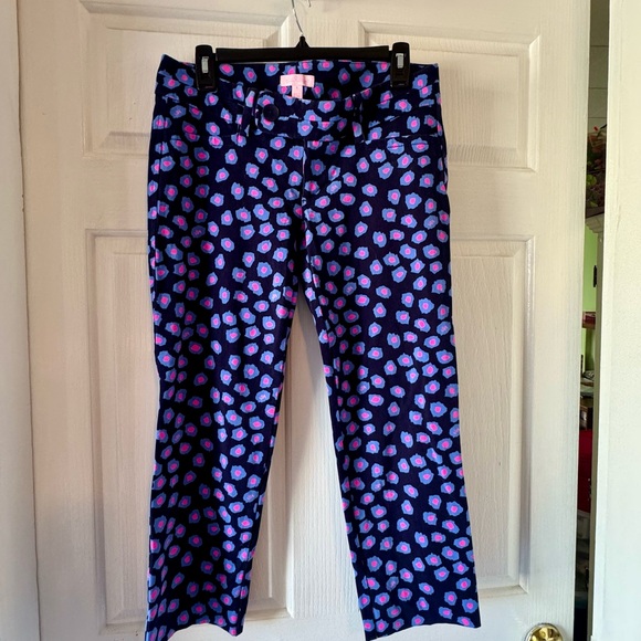 LILLY PULITZER Luxury Capris Spotted Pink and Purple - Picture 2 of 8